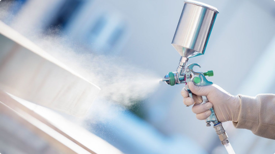 Example of quality painting tools, Compressor paint spray guns